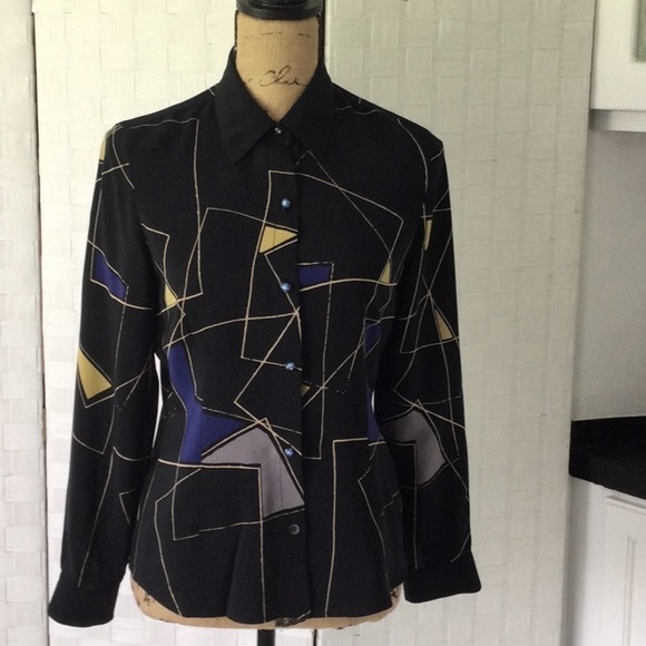 Woman’s Company Ellen Tracy Blouse P4 long sleeves button down. #429 - Picture 1 of 7